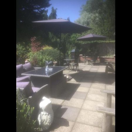The Bridge Guest House Coltishall Екстер'єр фото