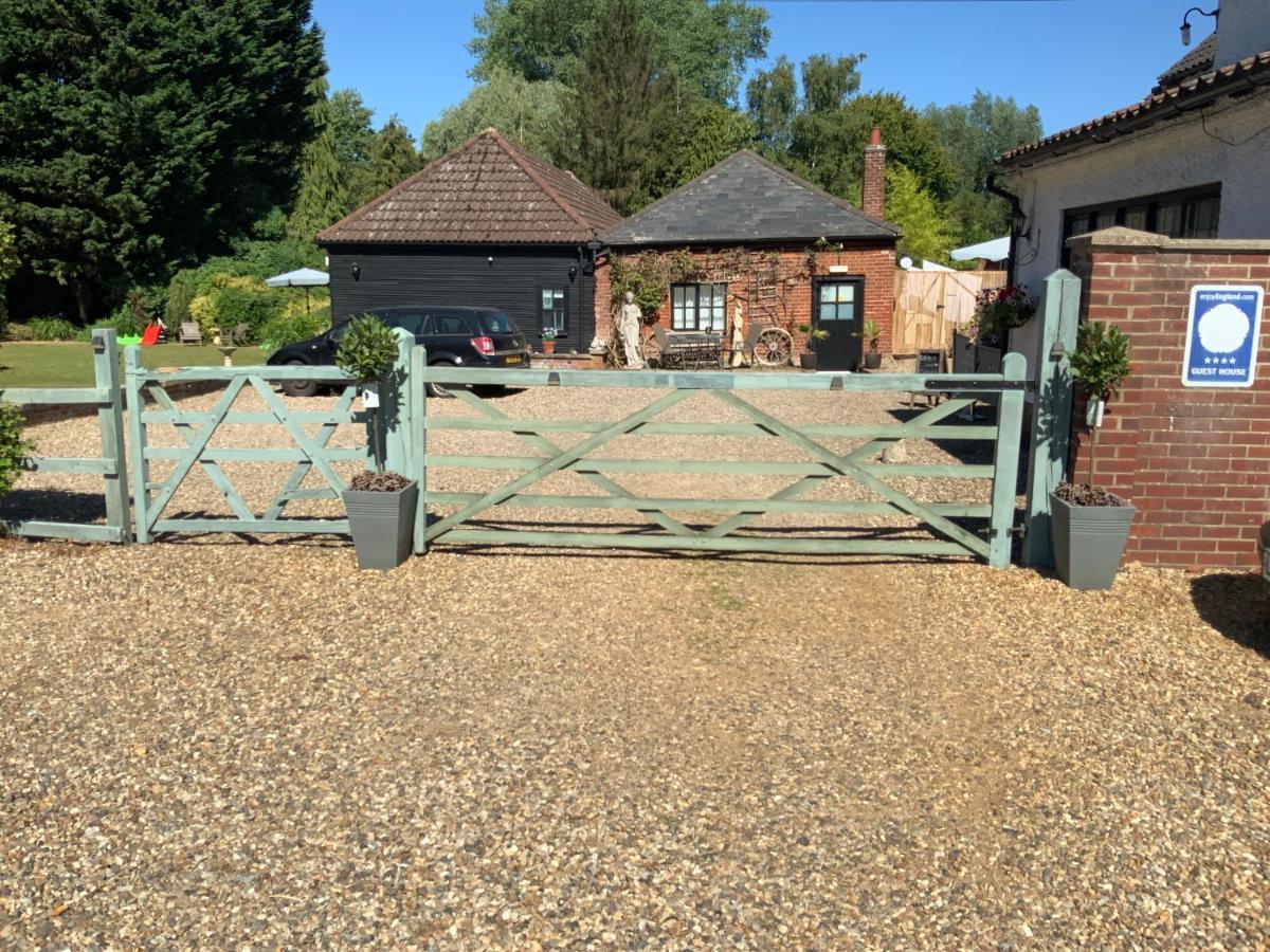 The Bridge Guest House Coltishall Екстер'єр фото