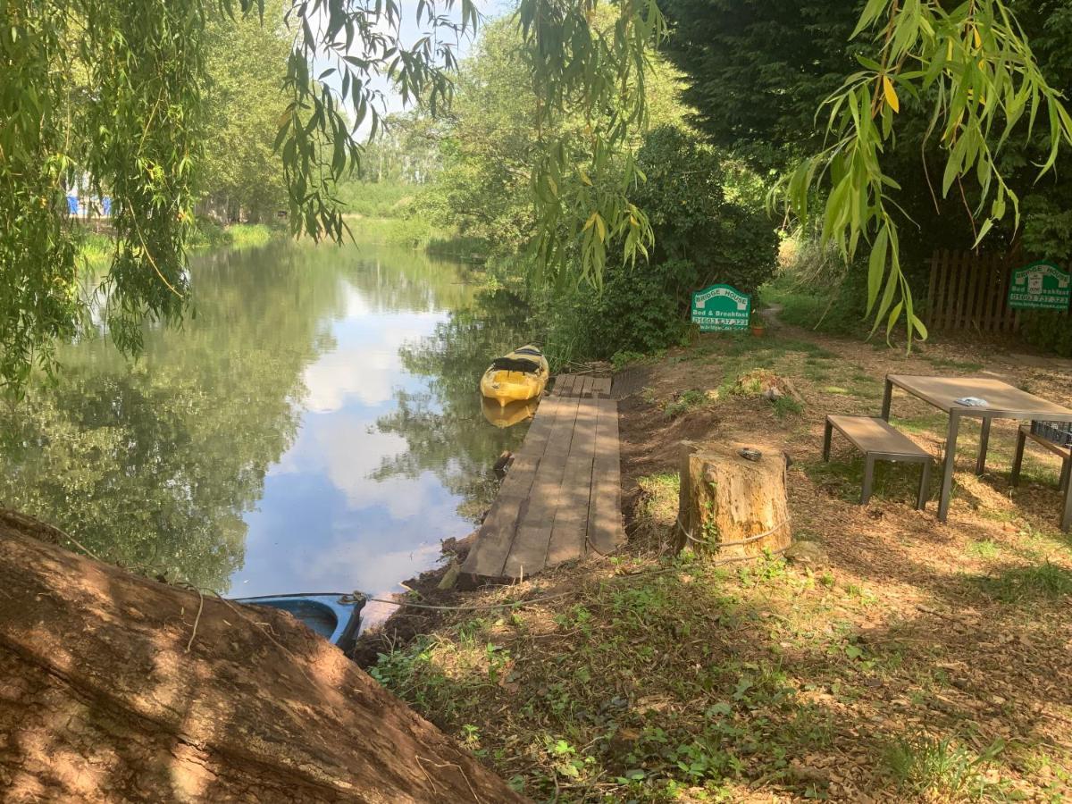 The Bridge Guest House Coltishall Екстер'єр фото
